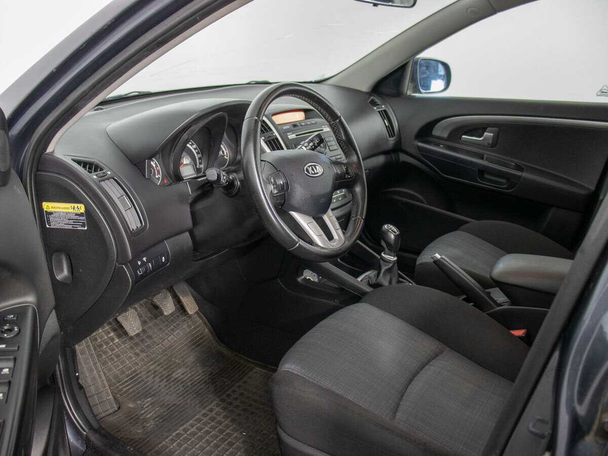 Kia Ceed 2010 года с пробегом. Фото: #9