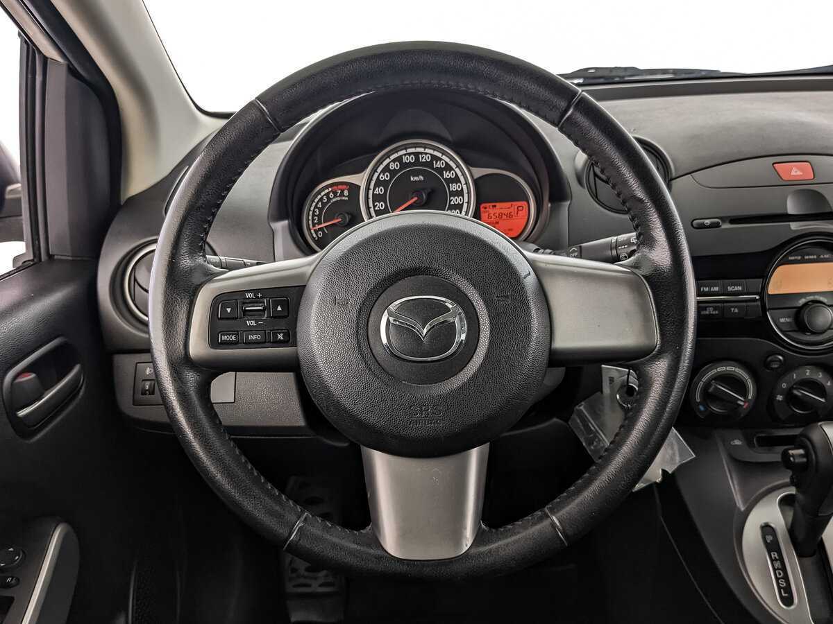 Mazda 2 2013 года с пробегом. Фото: #16
