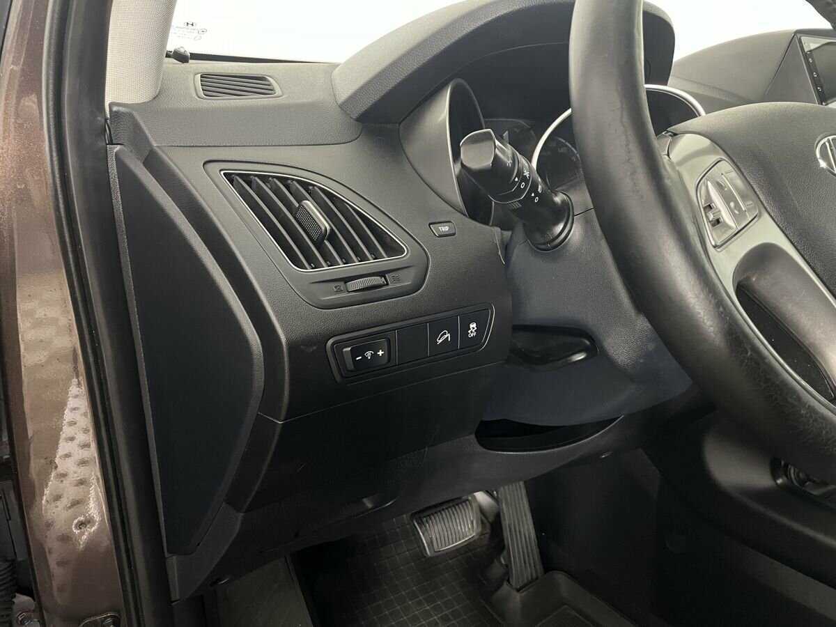 Hyundai ix35 2010 года с пробегом. Фото: #6