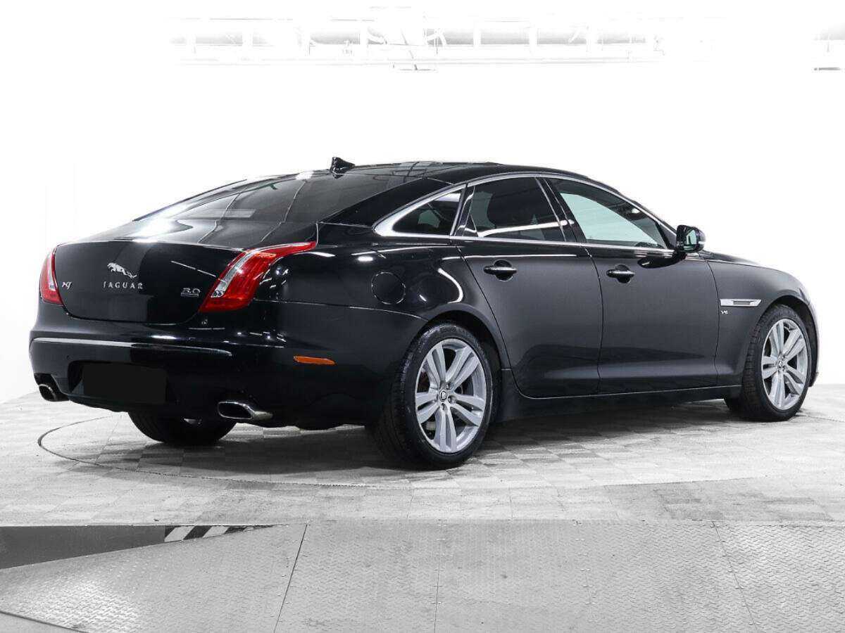 Jaguar XJ 2013 года с пробегом. Фото: #4