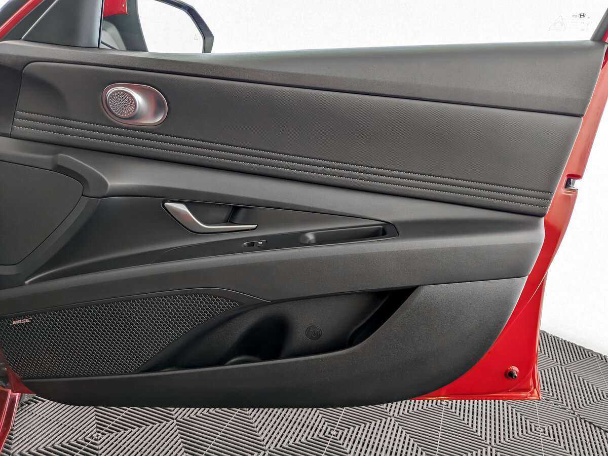 Hyundai Elantra 2022 года с пробегом. Фото: #24