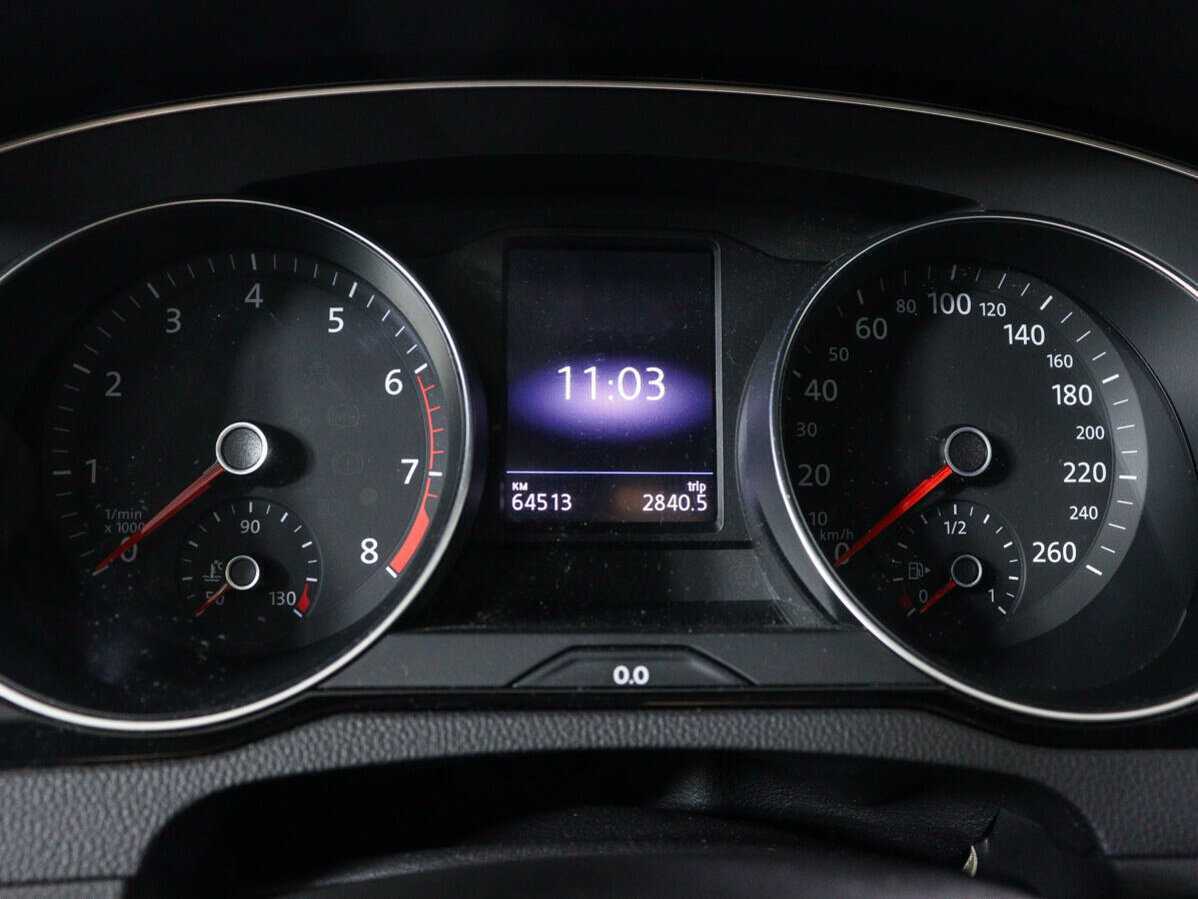 Volkswagen Passat 2019 года с пробегом. Фото: #8