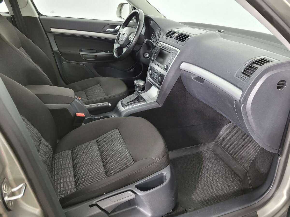 Skoda Octavia 2010 года с пробегом. Фото: #13
