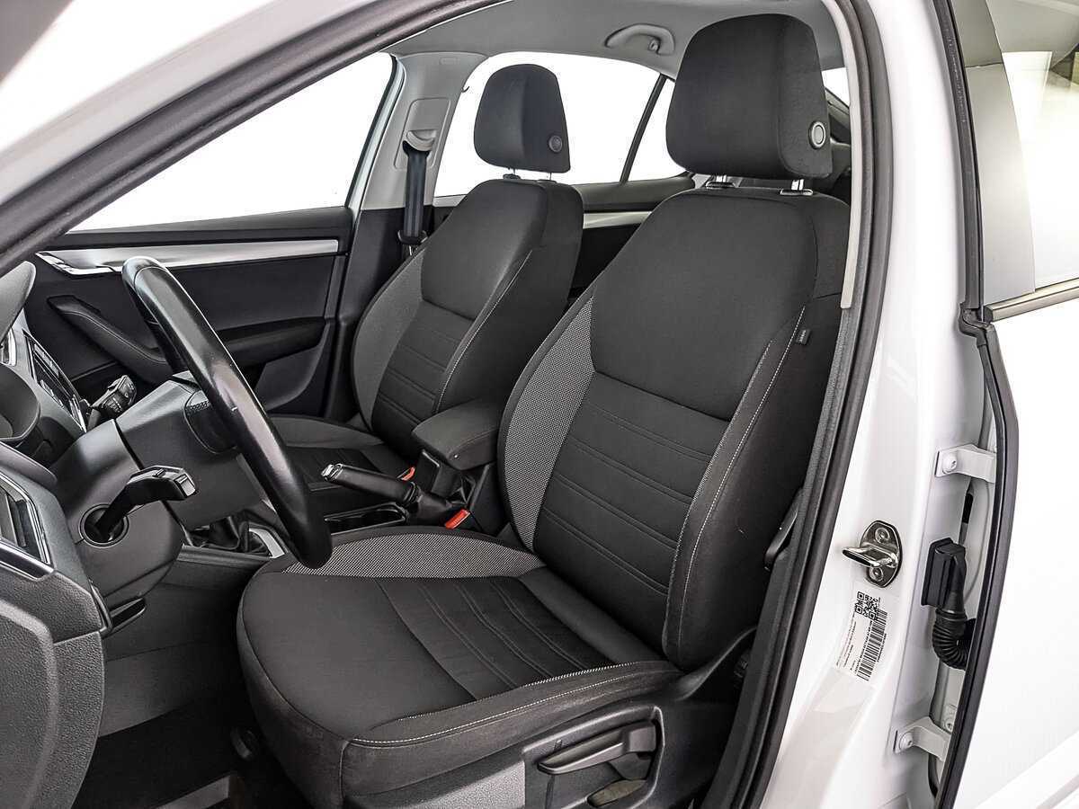 Skoda Octavia 2019 года с пробегом. Фото: #18