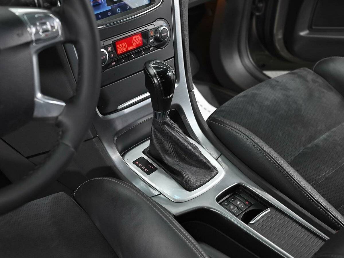 Ford Mondeo 2010 года с пробегом. Фото: #9