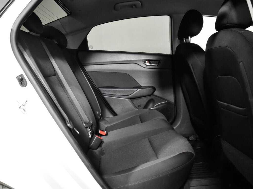 Hyundai Solaris 2017 года с пробегом. Фото: #9