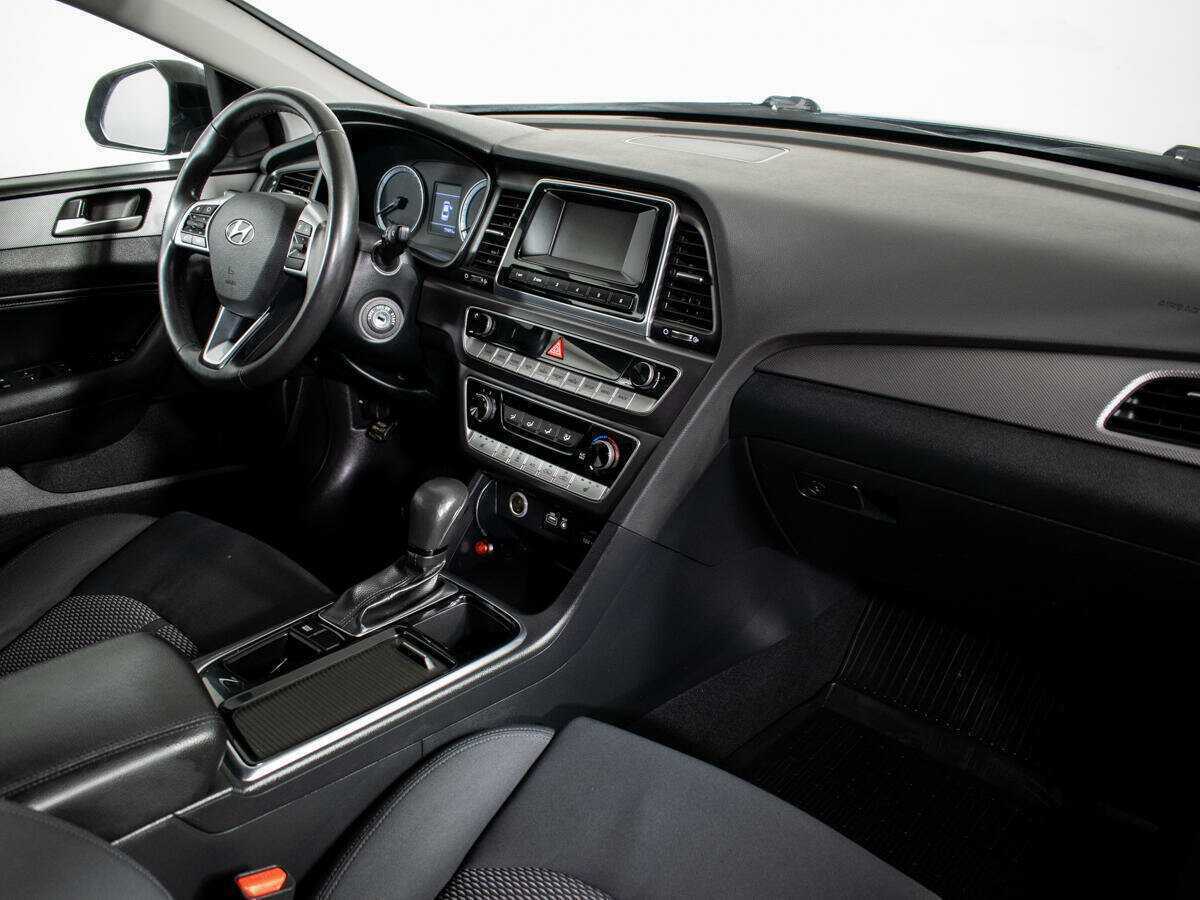 Hyundai Sonata 2018 года с пробегом. Фото: #6