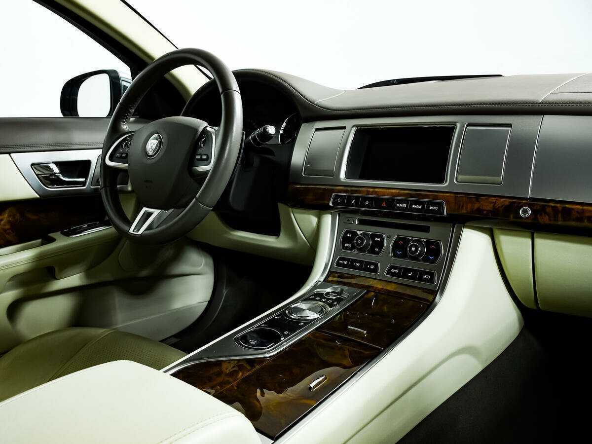 Jaguar XF 2013 года с пробегом. Фото: #8