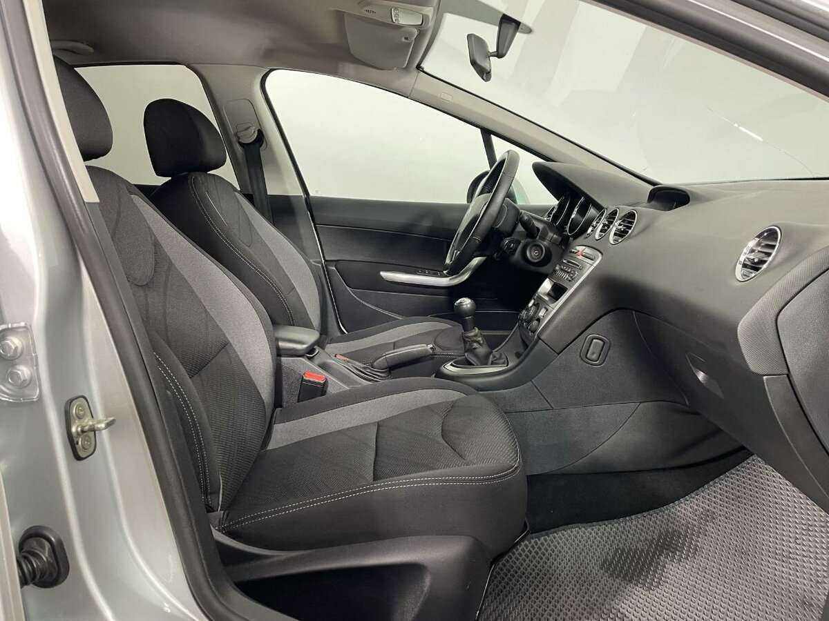 Peugeot 408 2016 года с пробегом. Фото: #13