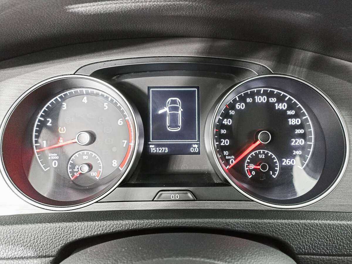 Volkswagen Golf 2013 года с пробегом. Фото: #10