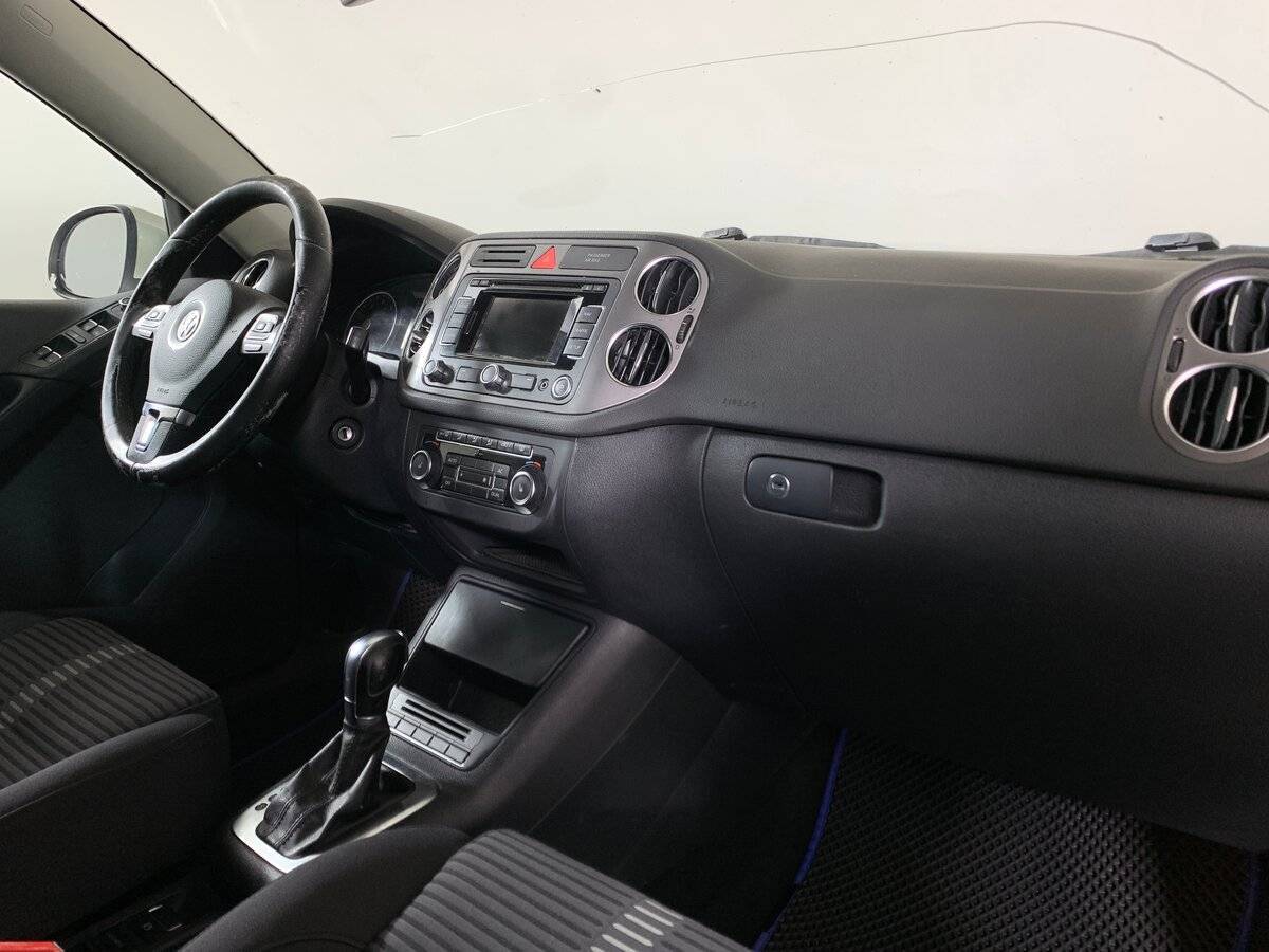 Volkswagen Tiguan 2011 года с пробегом. Фото: #12