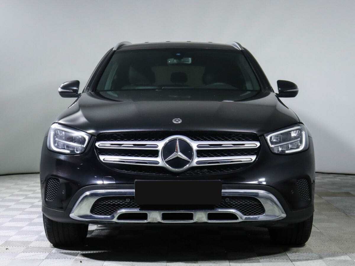 Mercedes-Benz GLC 2021 года с пробегом. Посмотреть фото