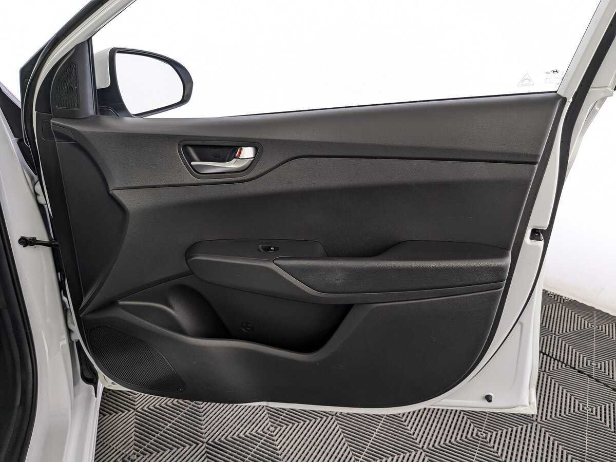 Hyundai Solaris 2020 года с пробегом. Фото: #22