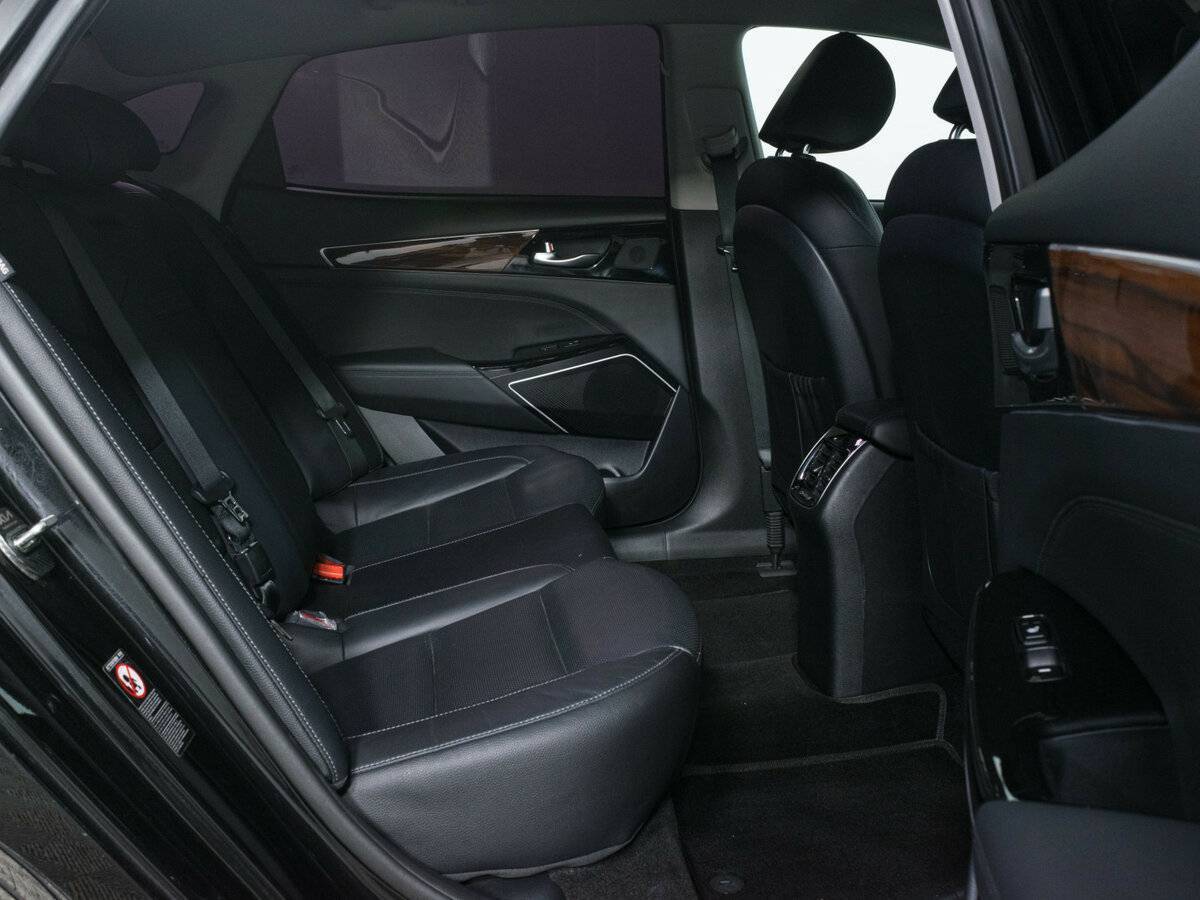 Kia K7 2017 года с пробегом. Фото: #8