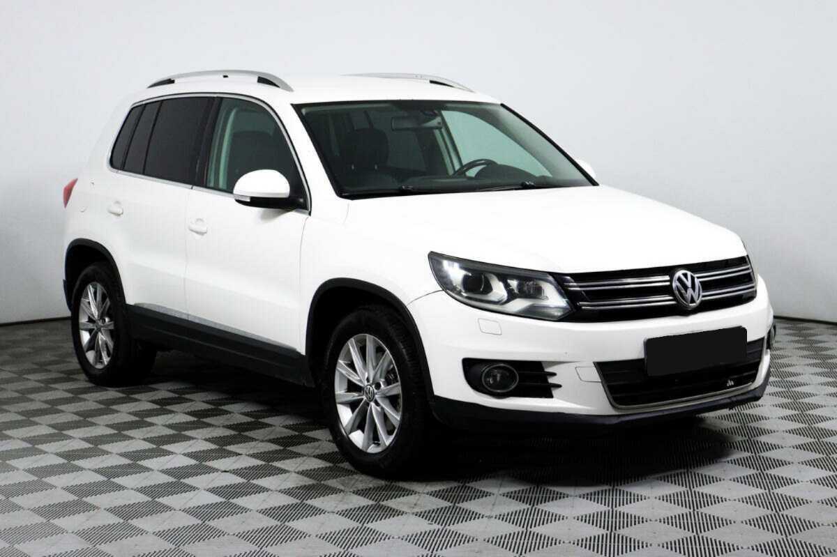 Volkswagen Tiguan 2011 года с пробегом. Фото: #2
