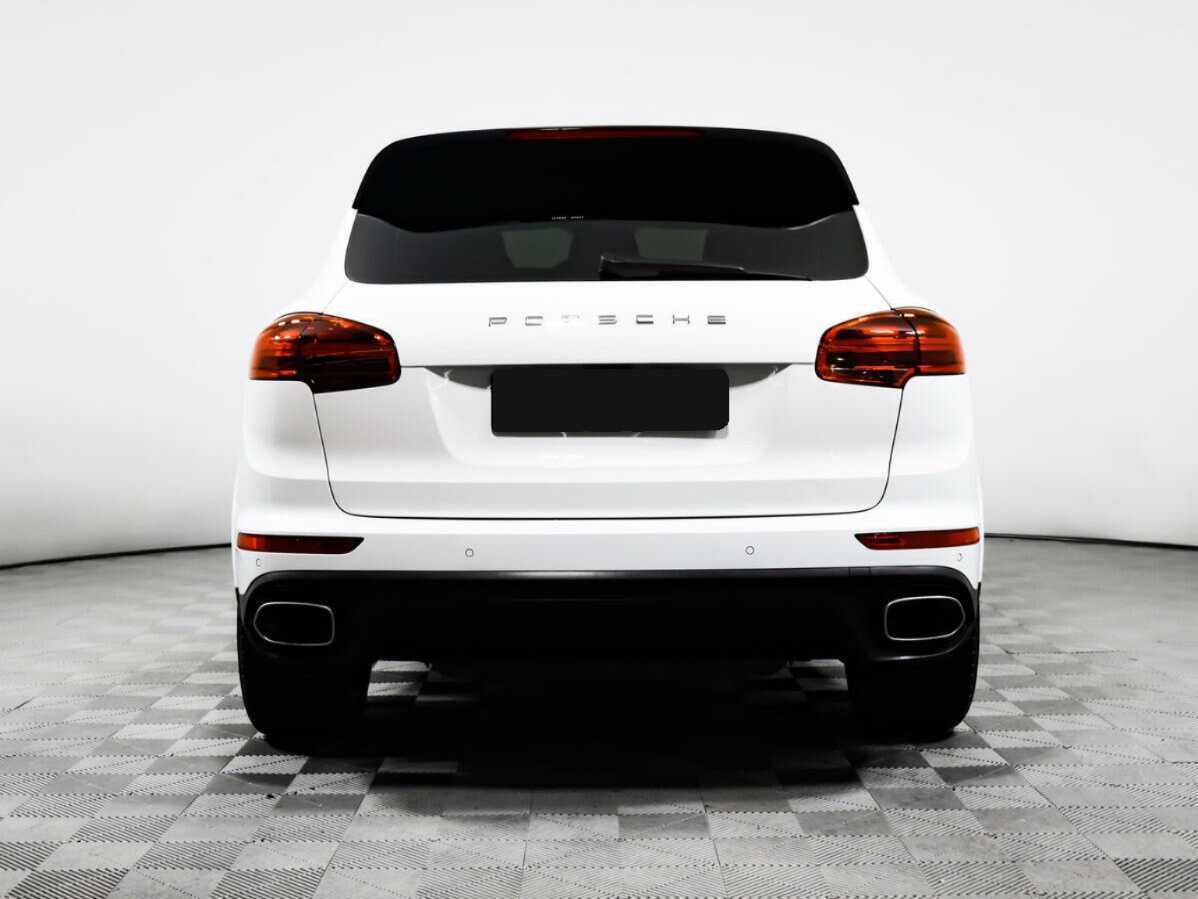 Porsche Cayenne 2016 года с пробегом. Фото: #4
