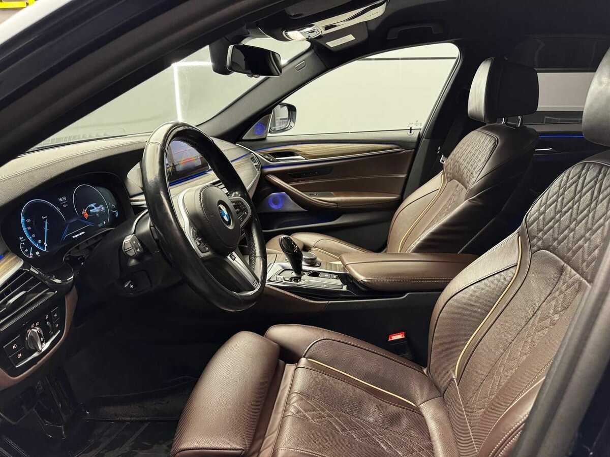 BMW 5 серии 2018 года с пробегом. Фото: #20