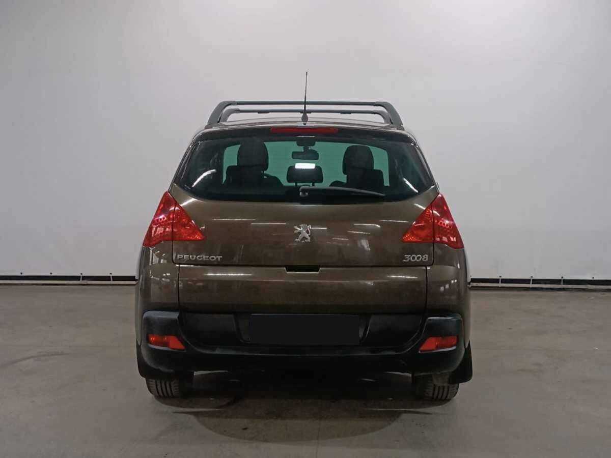 Peugeot 3008 2011 года с пробегом. Фото: #5