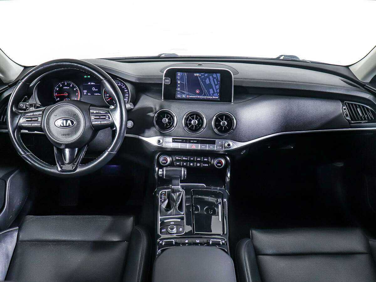 Kia Stinger 2019 года с пробегом. Фото: #10