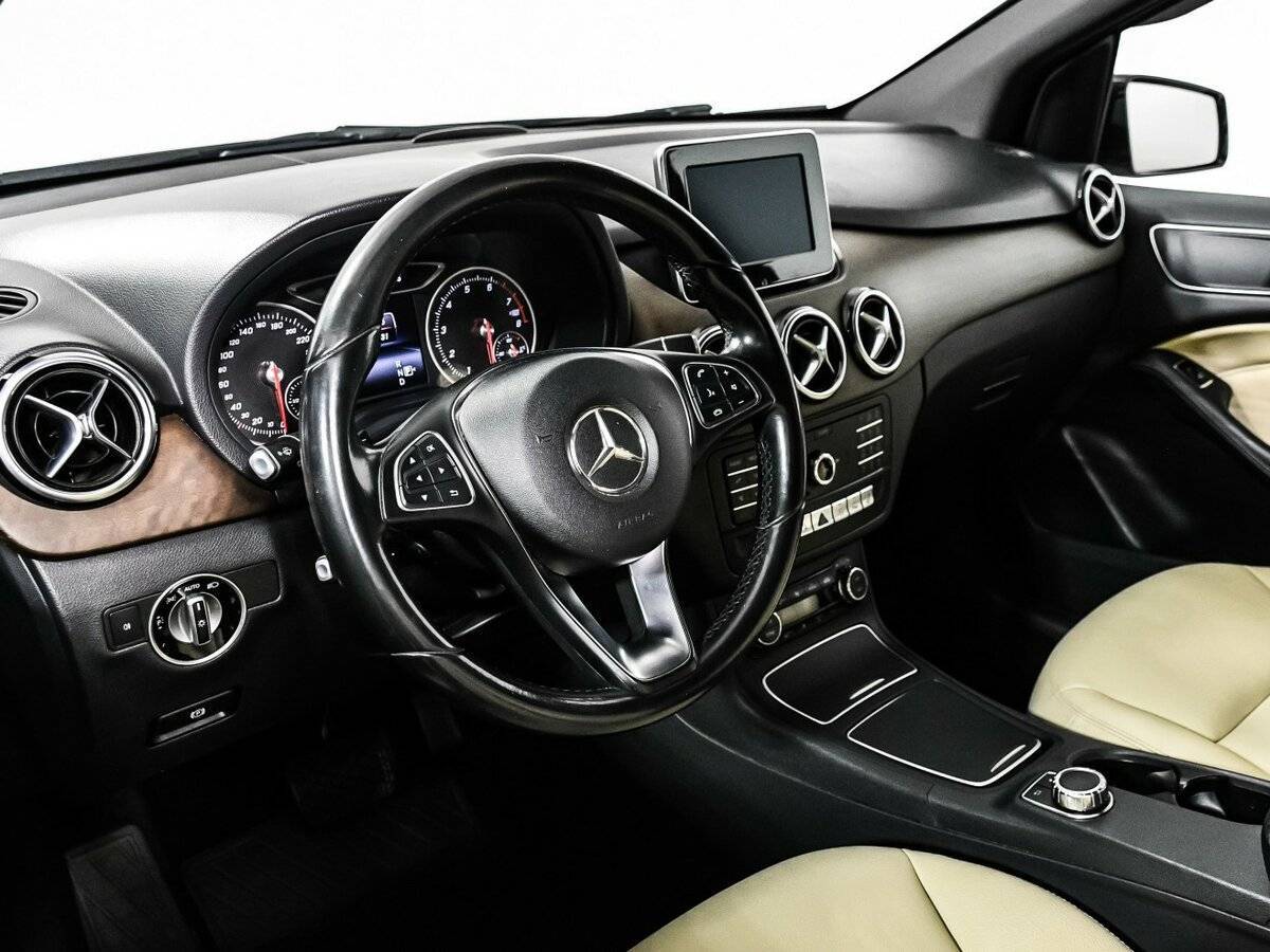 Mercedes-Benz B-Класс 2015 года с пробегом. Фото: #11
