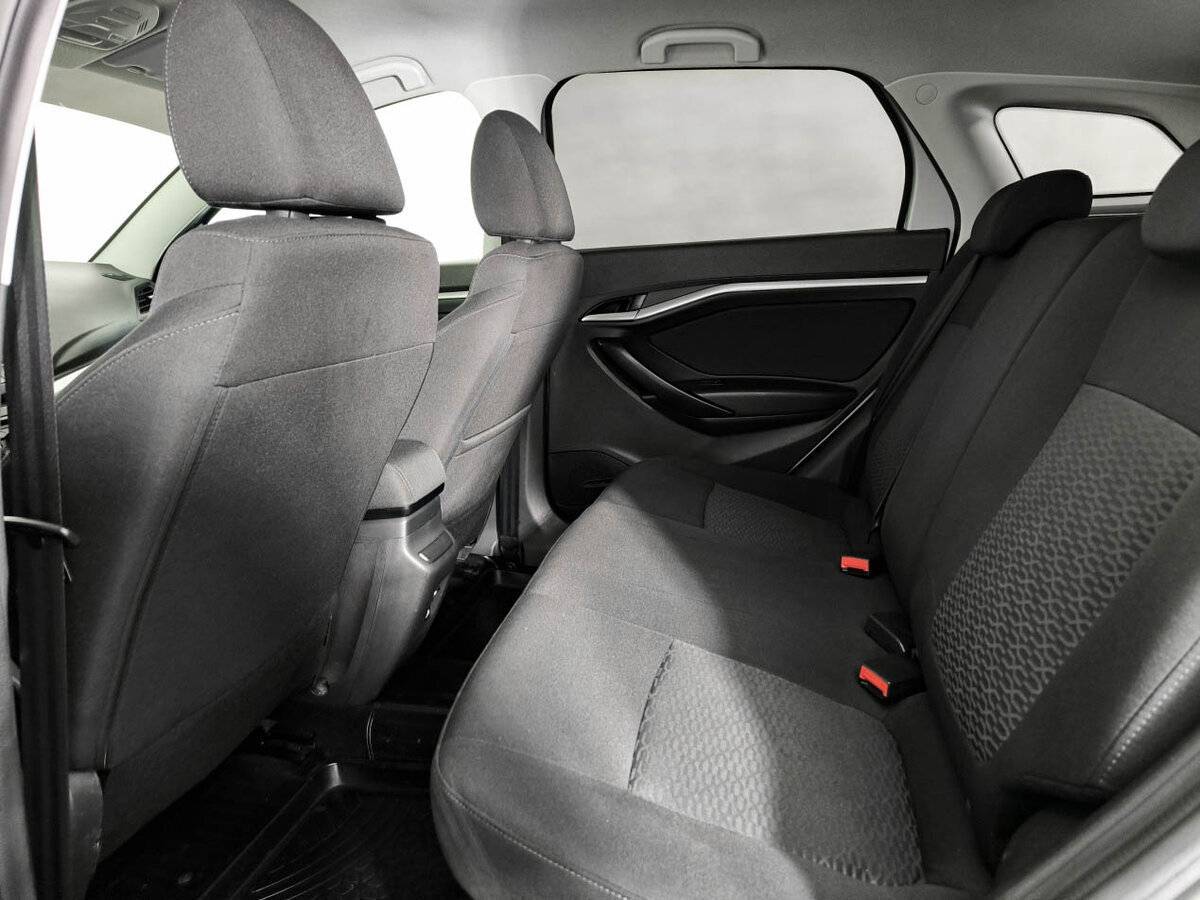 Lada (ВАЗ) Vesta 2021 года с пробегом. Фото: #11