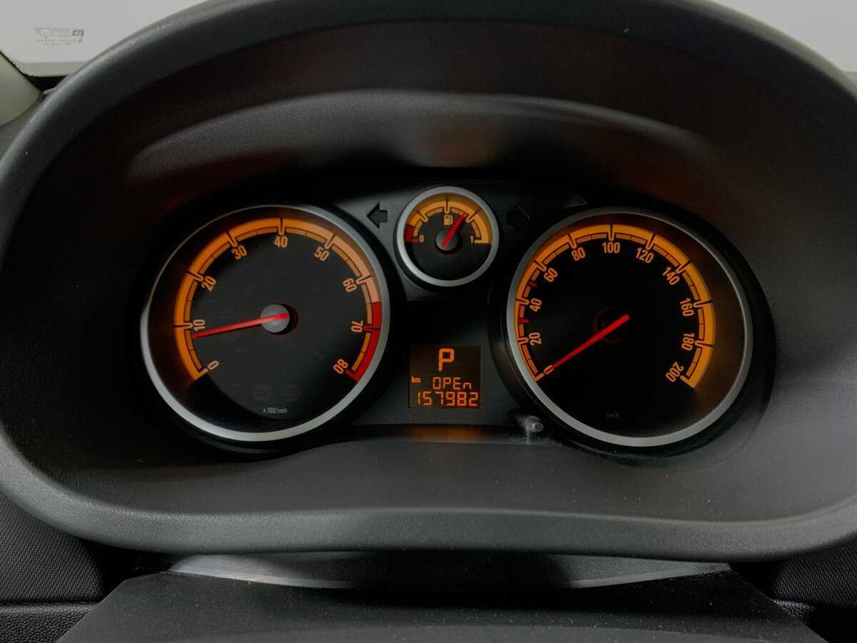 Opel Corsa 2011 года с пробегом. Фото: #13