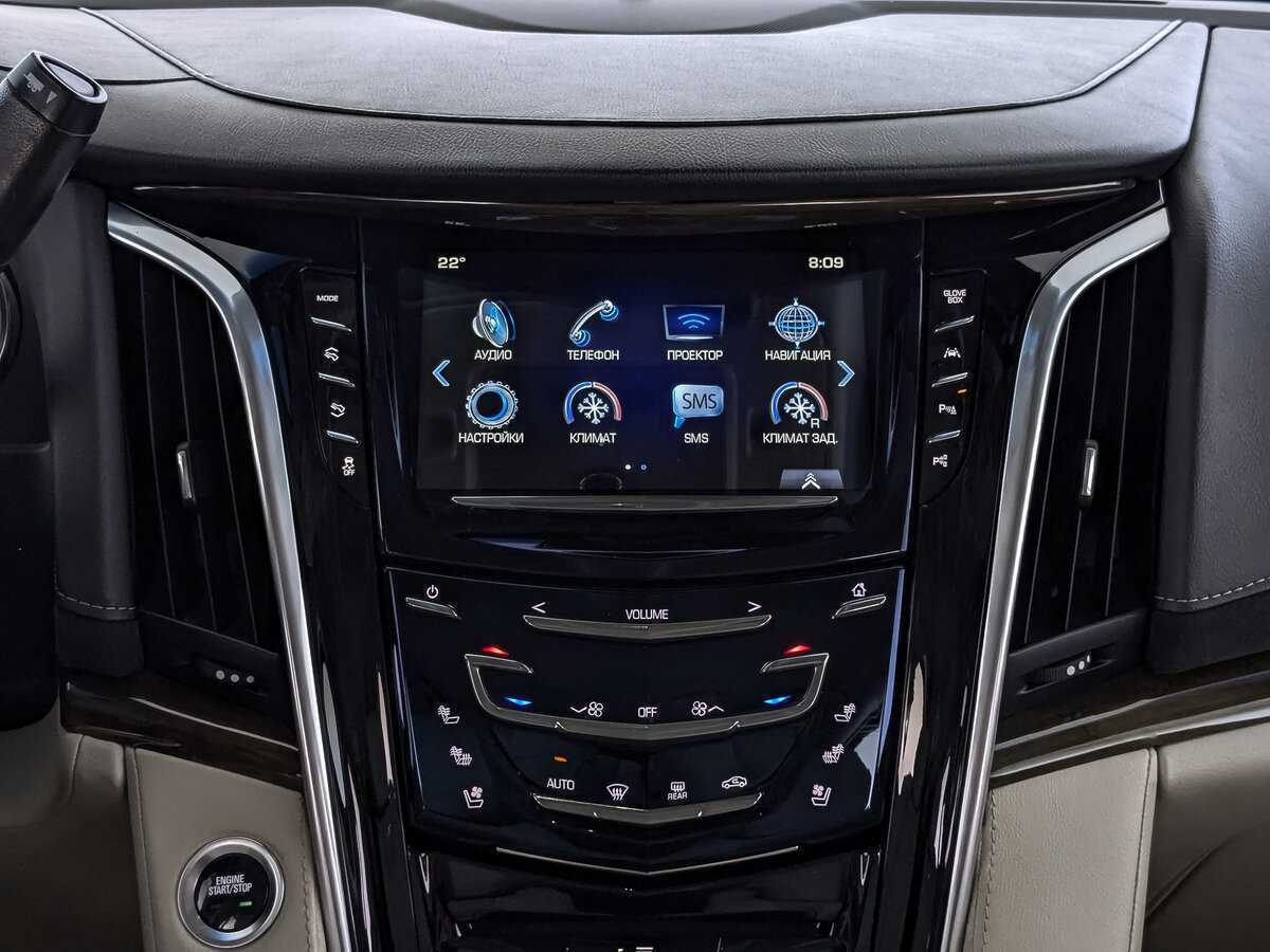 Cadillac Escalade 2019 года с пробегом. Фото: #16