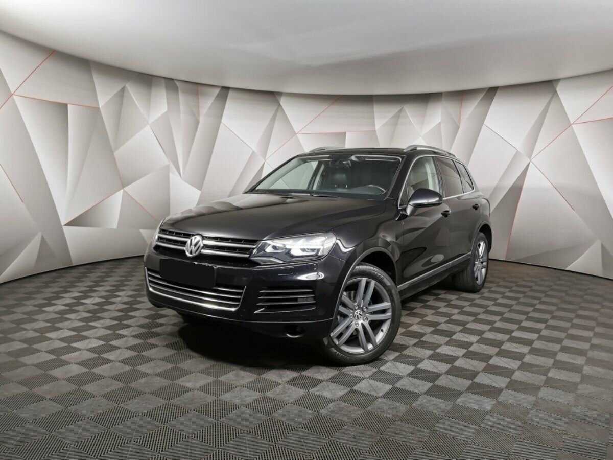 Volkswagen Touareg 2011 года с пробегом. Посмотреть фото