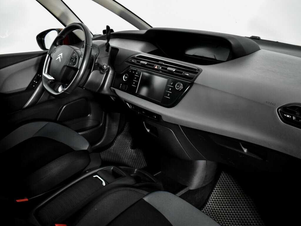 Citroen C4 Picasso 2015 года с пробегом. Фото: #11