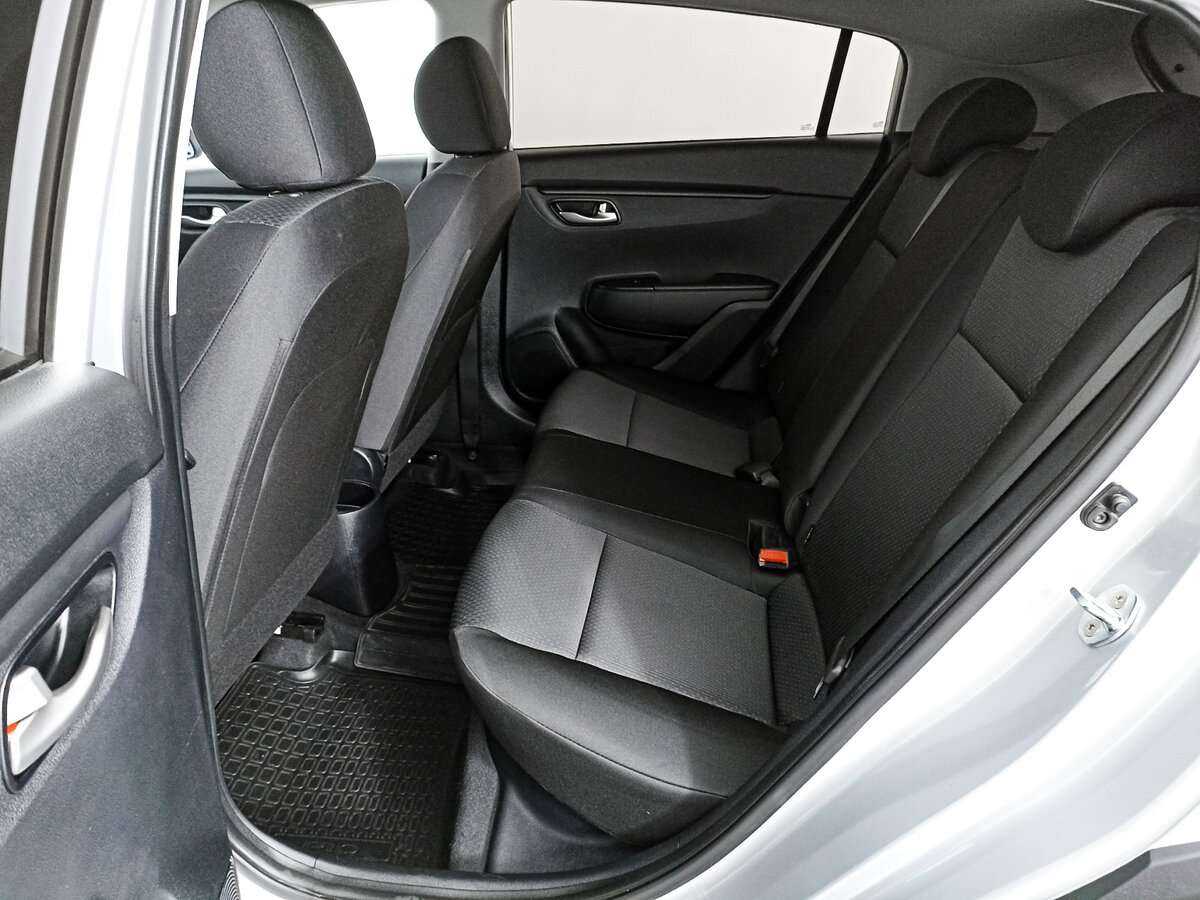 Kia Rio 2020 года с пробегом. Фото: #7