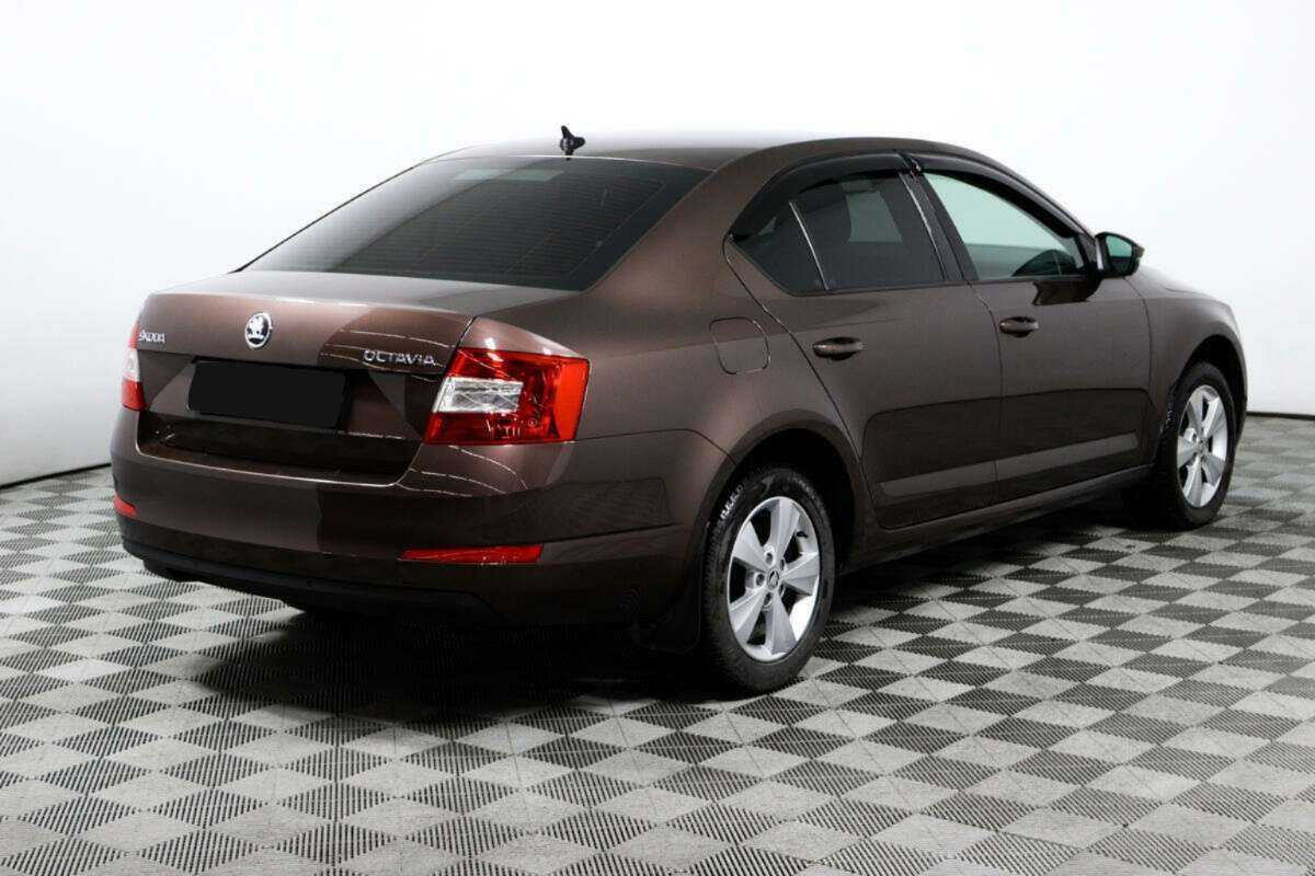 Skoda Octavia 2015 года с пробегом. Фото: #4