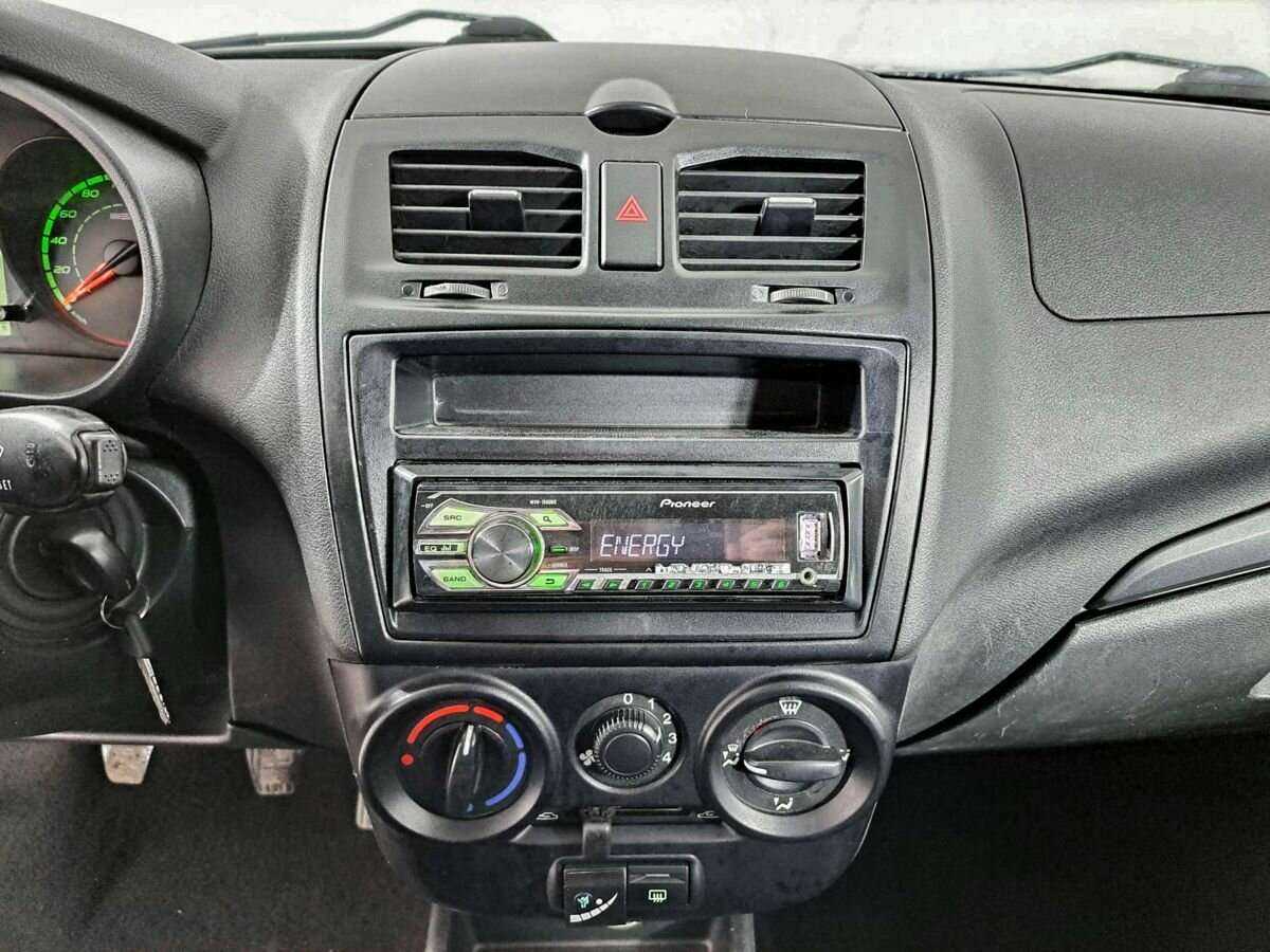 Lada (ВАЗ) Kalina 2015 года с пробегом. Фото: #11