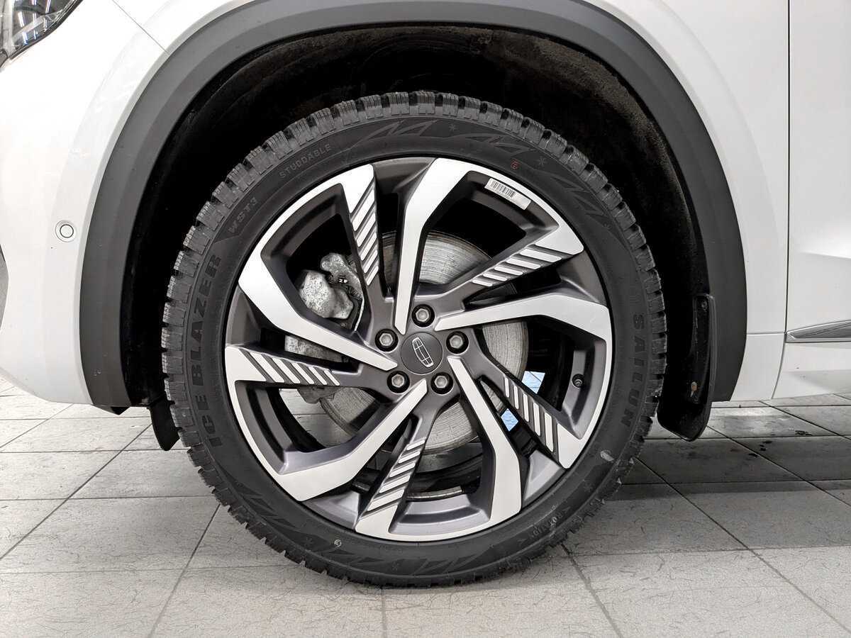 Geely Monjaro 2023 года с пробегом. Фото: #16