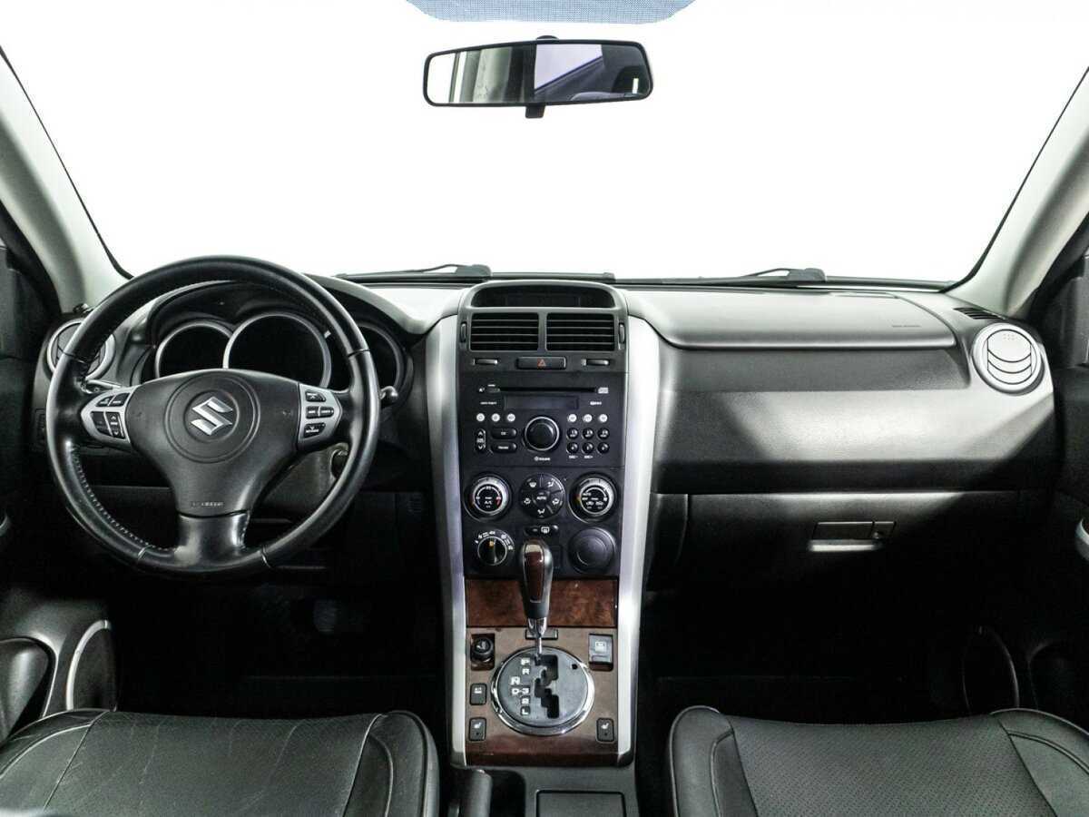 Suzuki Grand Vitara 2010 года с пробегом. Фото: #12