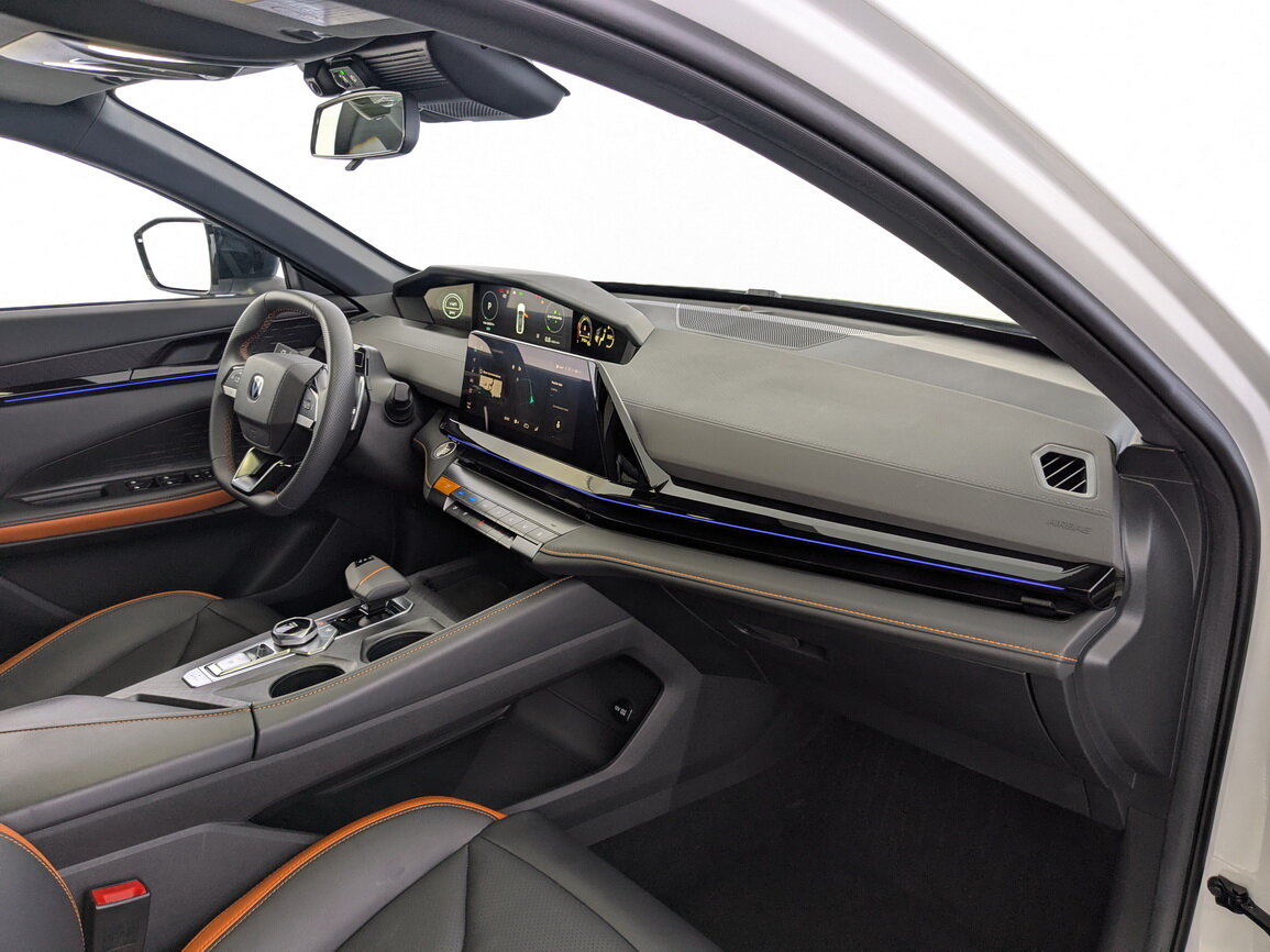 Changan UNI-V 2023 года с пробегом. Фото: #10