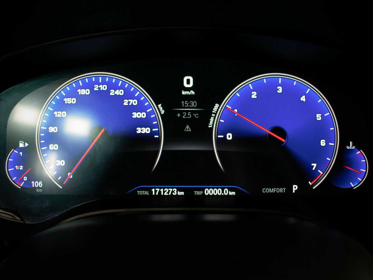 BMW 5 серии 2019 года с пробегом. Фото: #11
