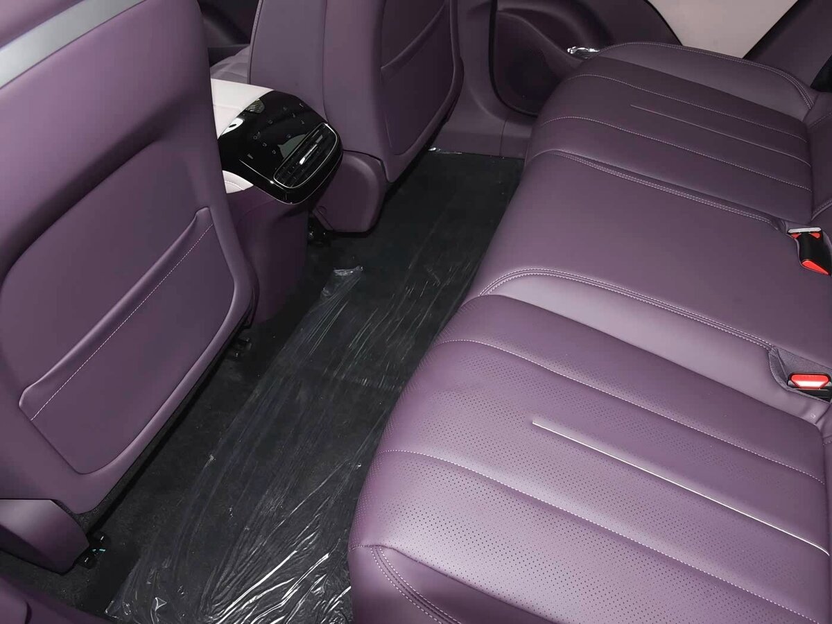 Changan Deepal S07 (S7) 2025 года с пробегом. Фото: #30