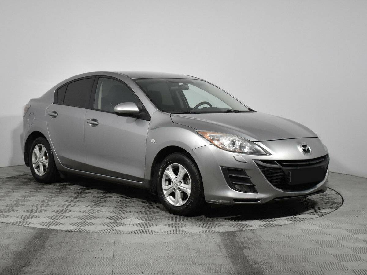 Mazda 3 2011 года с пробегом. Фото: #2