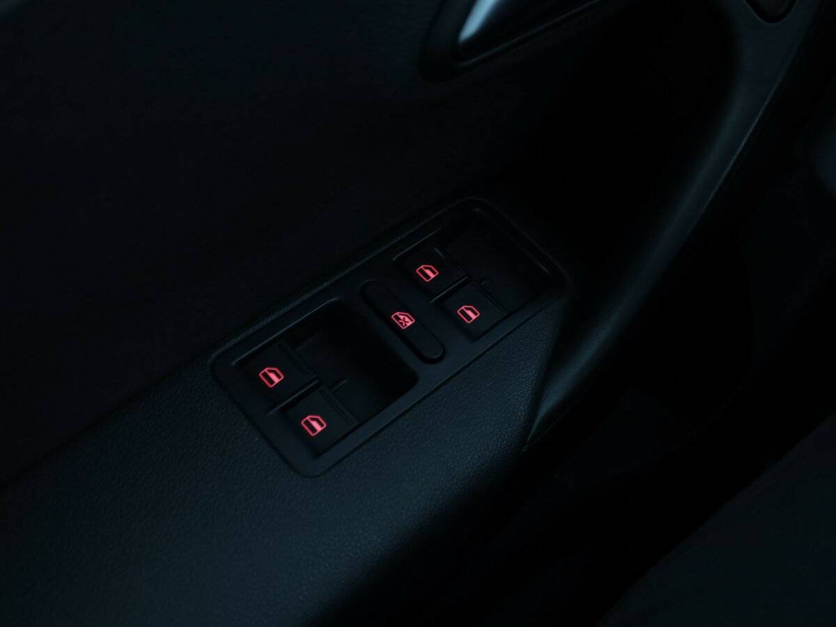 Volkswagen Polo 2017 года с пробегом. Фото: #17