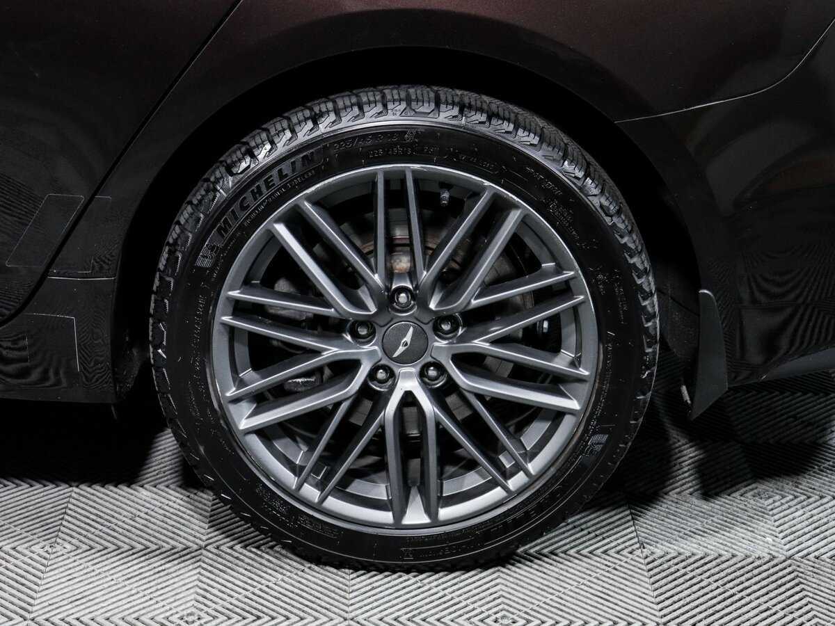 Genesis G70 2018 года с пробегом. Фото: #11