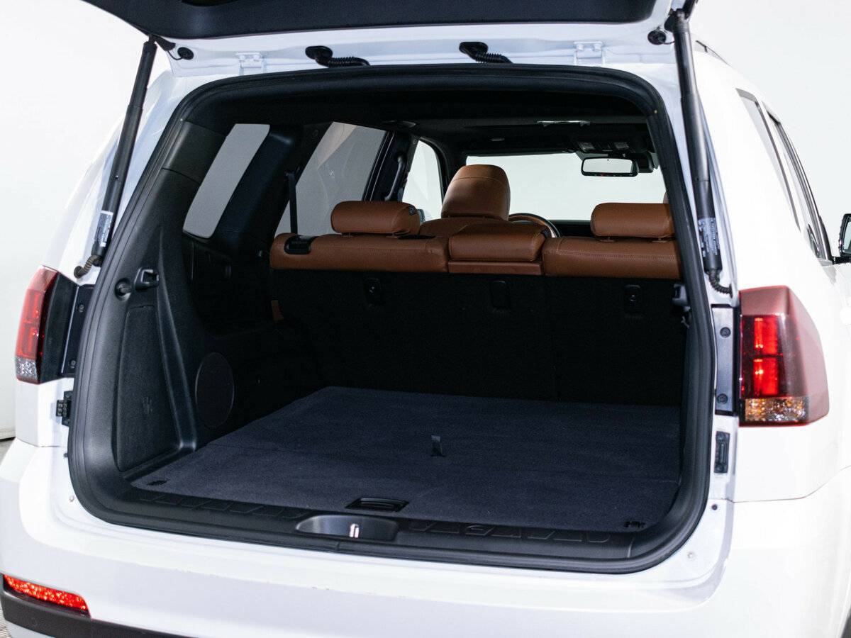 Kia Mohave 2022 года с пробегом. Фото: #8