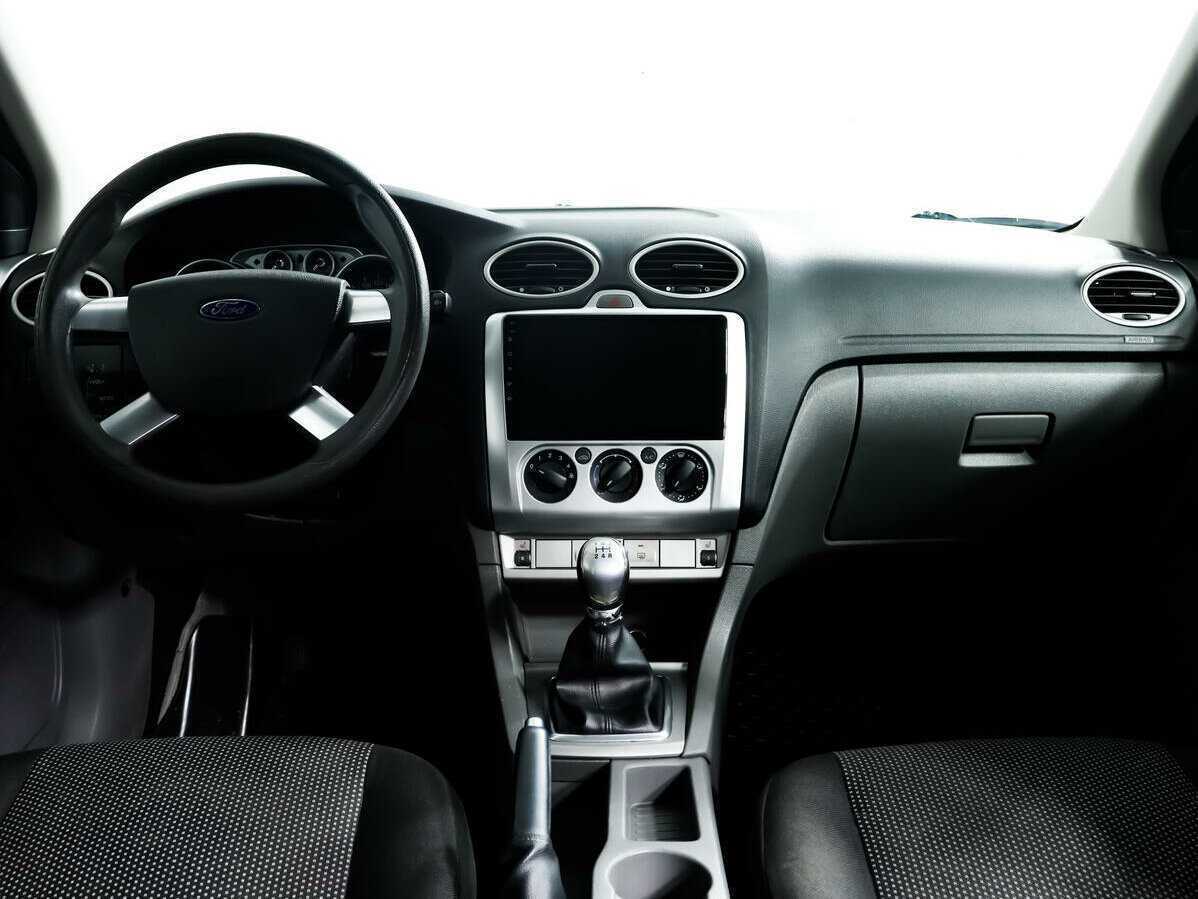 Ford Focus 2011 года с пробегом. Фото: #8