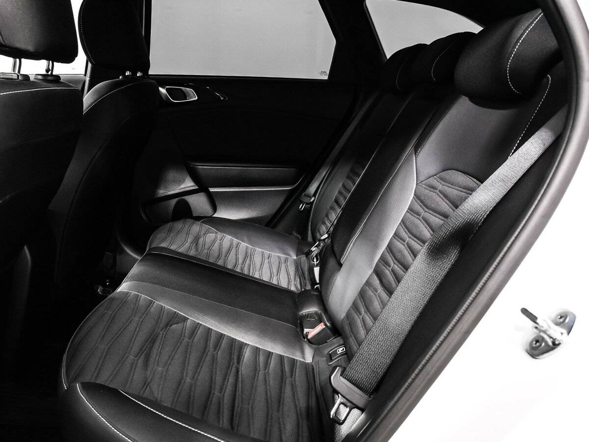 Kia Ceed 2021 года с пробегом. Фото: #13