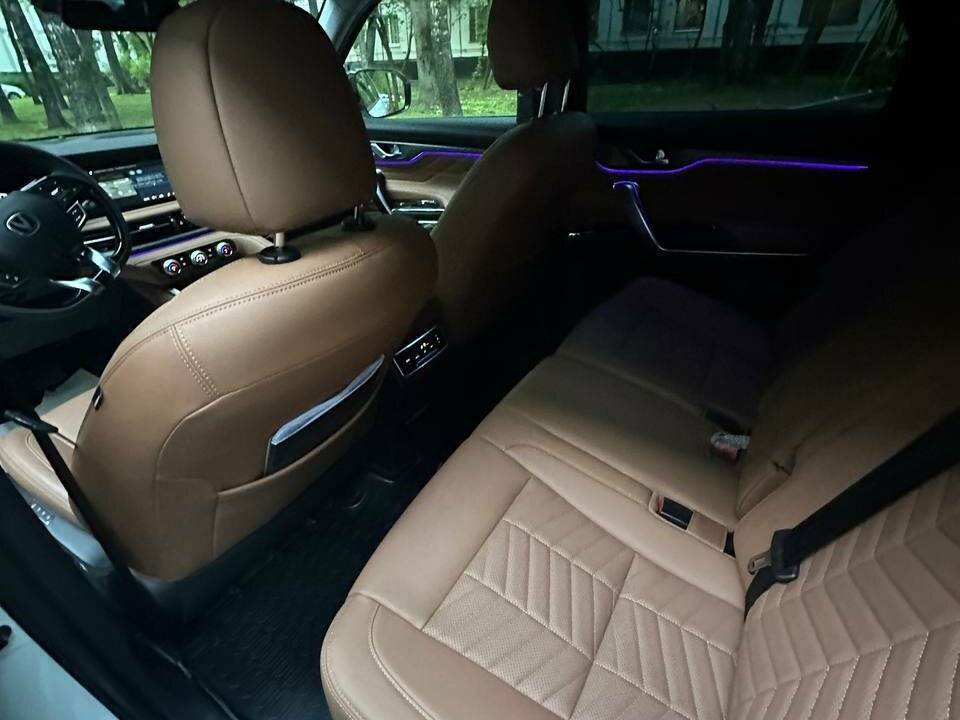 Changan CS95 2023 года с пробегом. Фото: #11