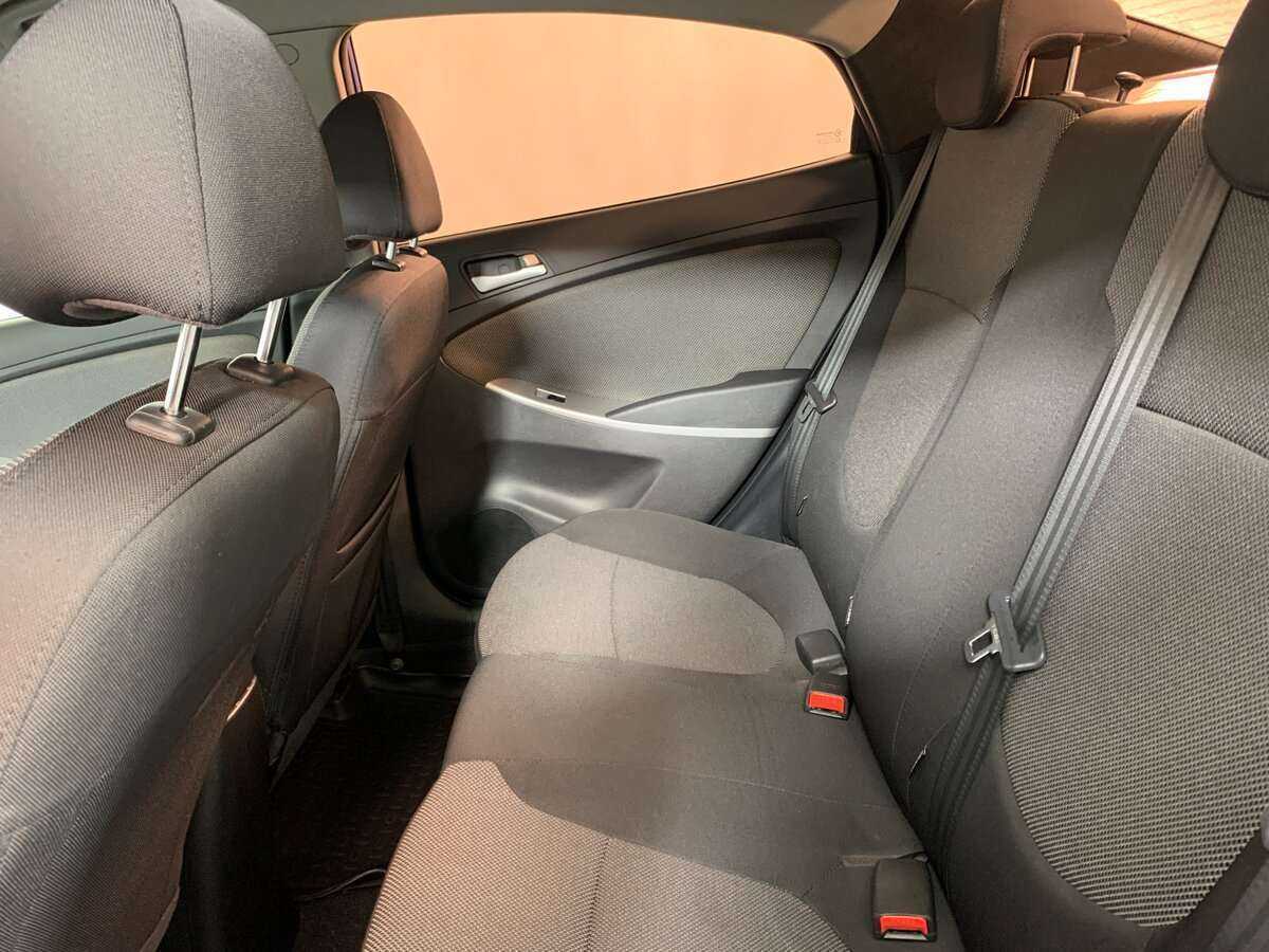 Hyundai Solaris 2013 года с пробегом. Фото: #15