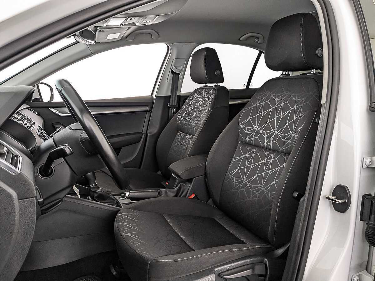 Skoda Octavia 2018 года с пробегом. Фото: #19