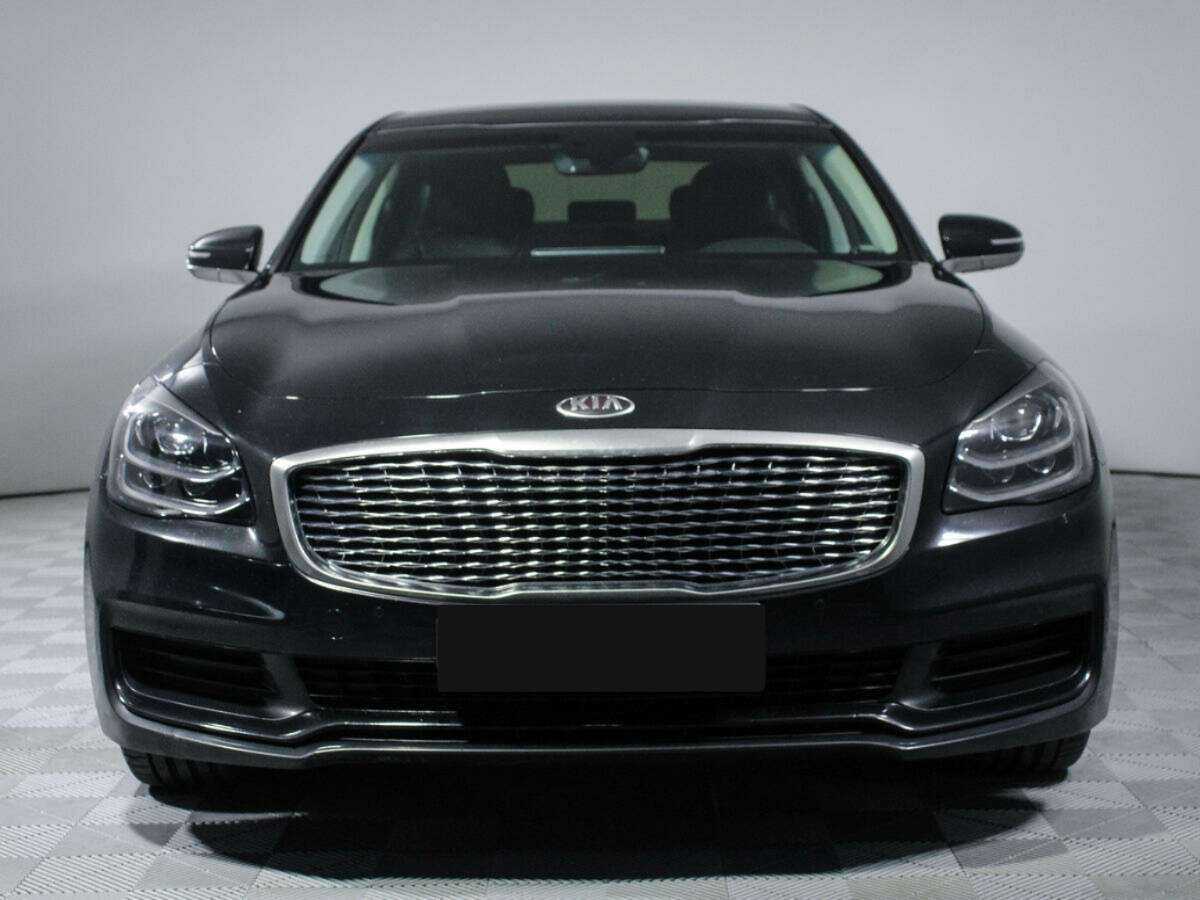 Kia K900 2019 года с пробегом. Фото: #1
