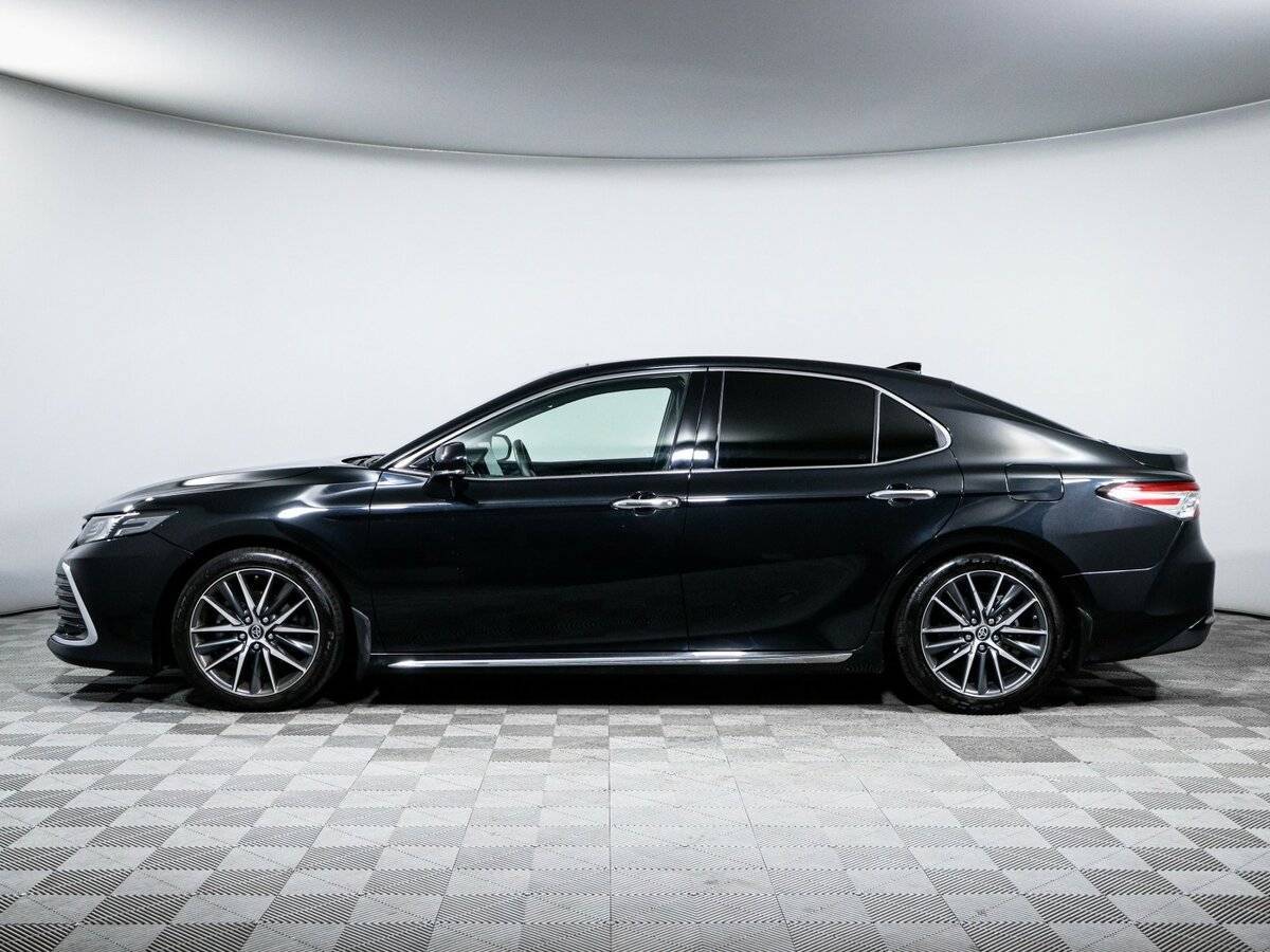 Toyota Camry 2023 года с пробегом. Фото: #7