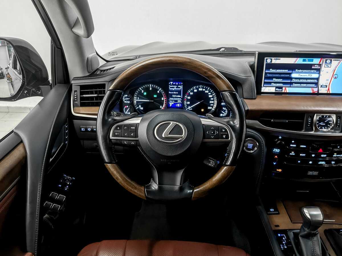 Lexus LX 2017 года с пробегом. Фото: #21