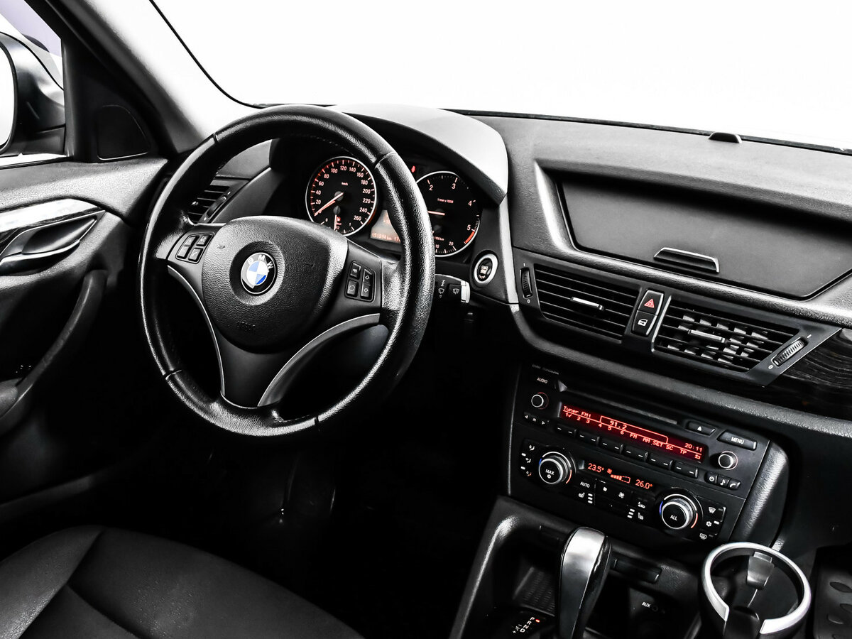 BMW X1 2010 года с пробегом. Фото: #6